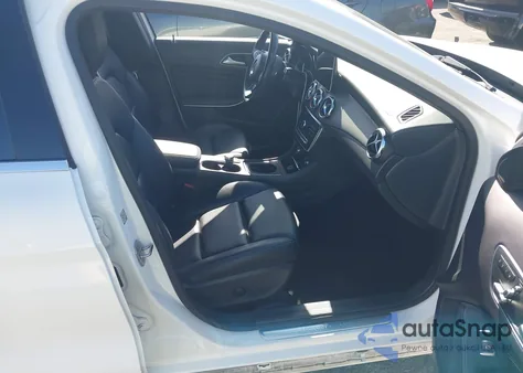 2019 Mercedes-Benz Gla 250 из США, поврежденный, VIN WDCTG4EB4KJ553302